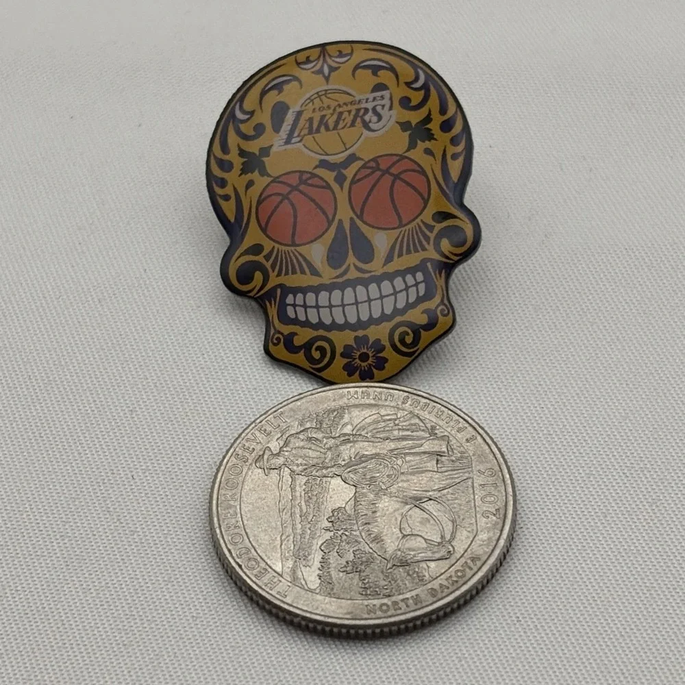 Los Angeles Lakers Day Of The Dead Sugar Skull NBA Basketball Lapel Hat Pin‎